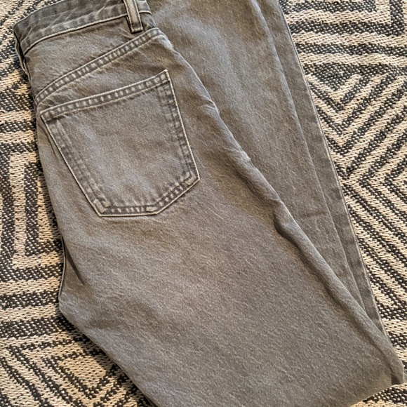 Zara jeans in gray wash size 0 - Picture 4 of 4